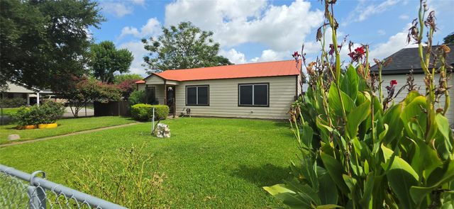 2110 5th Street, Galena Park, TX 77547
