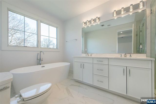 757 Reeder Road, Paramus, NJ 07652