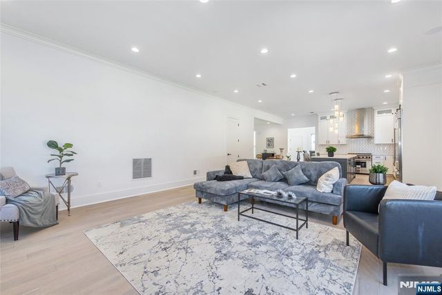 757 Reeder Road, Paramus, NJ 07652