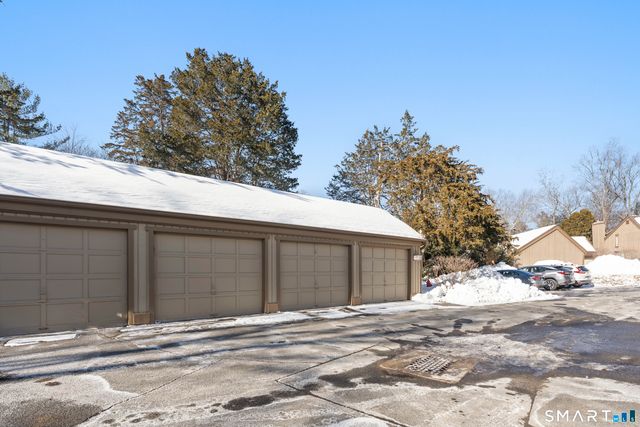 745 Heritage Village B, Southbury, CT 06488