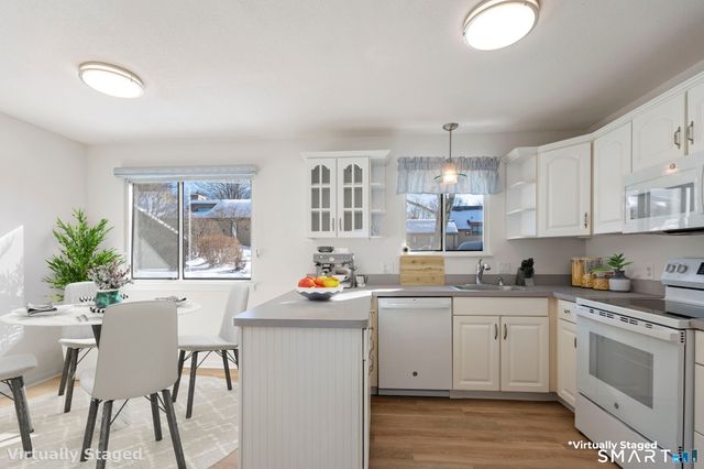 745 Heritage Village B, Southbury, CT 06488