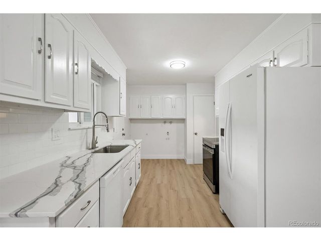 1420 Youngfield St, Golden, CO 80401