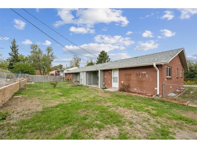 1420 Youngfield St, Golden, CO 80401