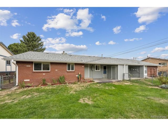1420 Youngfield St, Golden, CO 80401