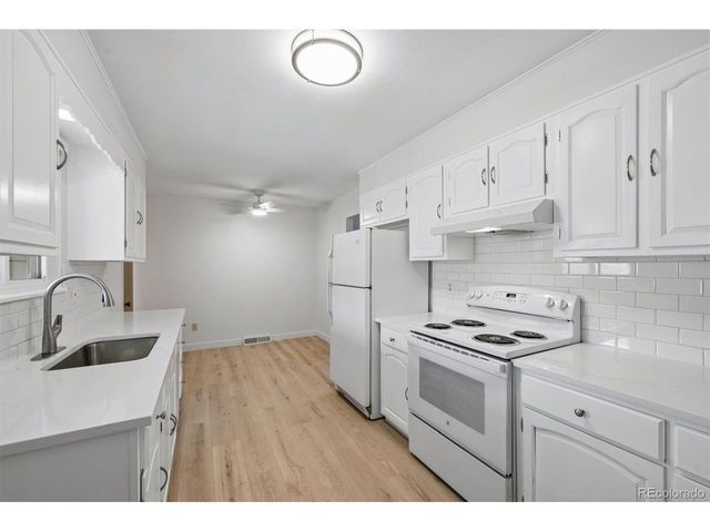 1420 Youngfield St, Golden, CO 80401