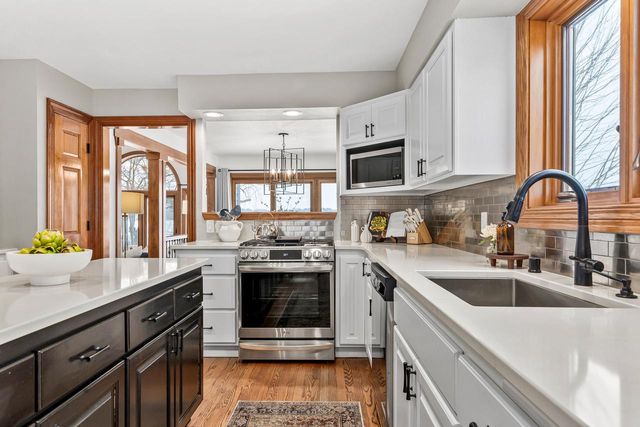 W177S7495 Harbor CIRCLE, Muskego, WI 53150