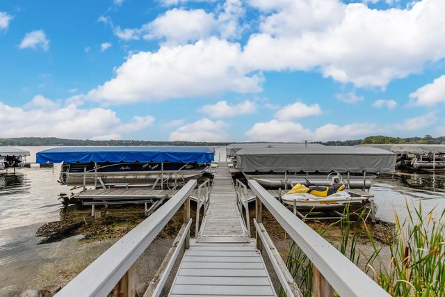 W177S7495 Harbor CIRCLE, Muskego, WI 53150