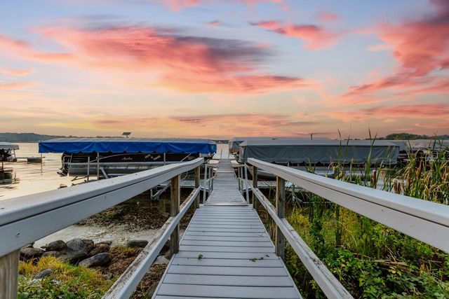 W177S7495 Harbor CIRCLE, Muskego, WI 53150