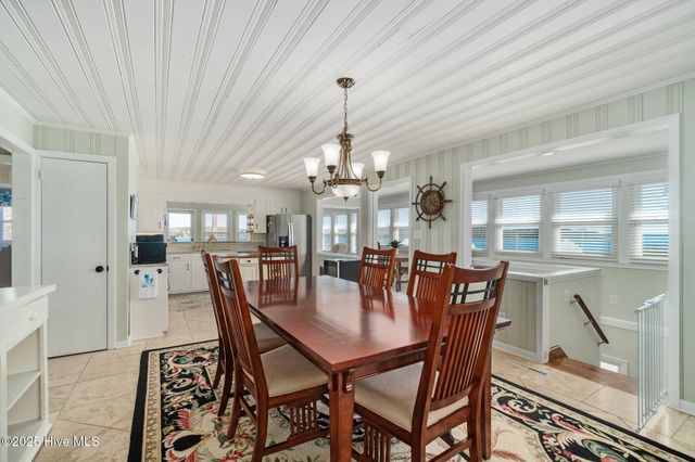 225 Great Neck Hill, Hubert, NC 28539