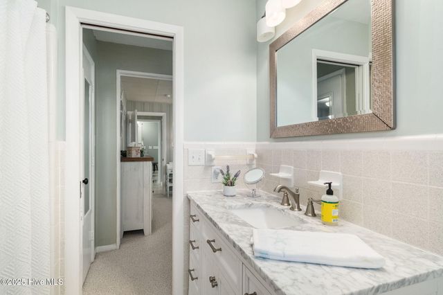 225 Great Neck Hill, Hubert, NC 28539