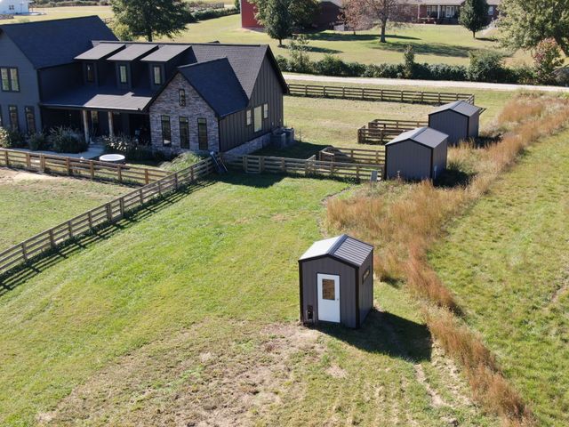 128 Emma Ln, Hohenwald, TN 38462