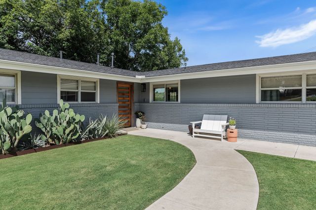 1613 S Cliff Street, Decatur, TX 76234