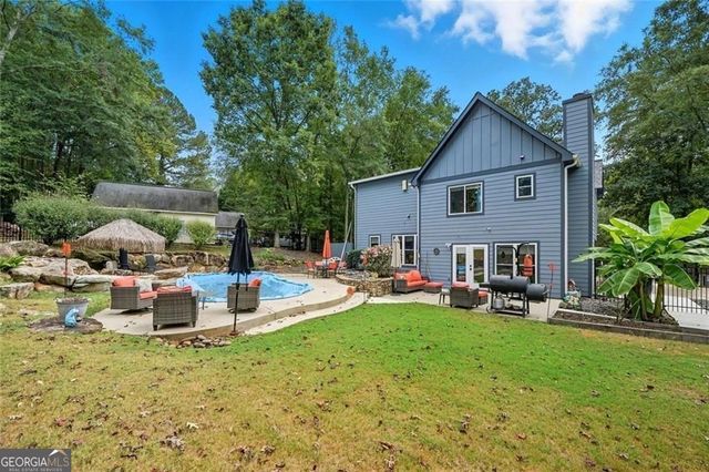 95 Tyler Woods Drive, Sharpsburg, GA 30277