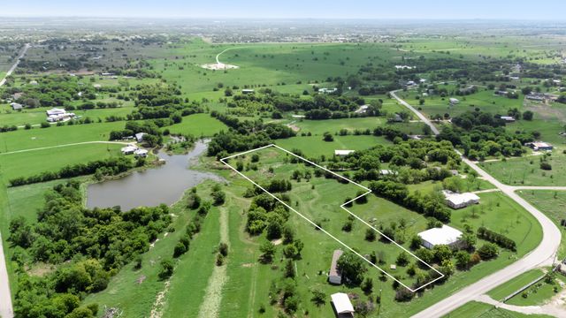 9918 First Street, Joshua, TX 76058