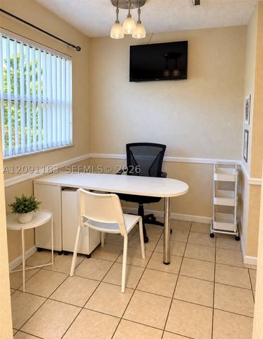 4491 Crystal Lake Dr 204B, Deerfield Beach, FL 33064