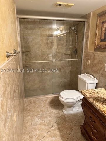 4491 Crystal Lake Dr 204B, Deerfield Beach, FL 33064