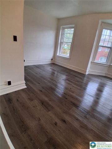 323 North 8th Street, Allentown City, PA 18102