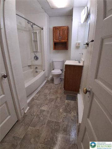 323 North 8th Street, Allentown City, PA 18102