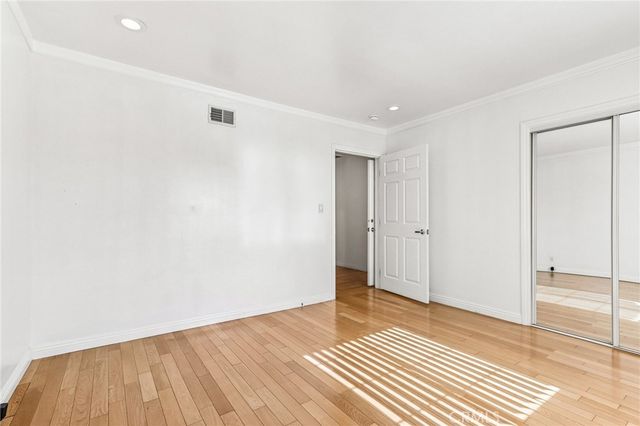 7060 Morse Avenue, North Hollywood, CA 91605