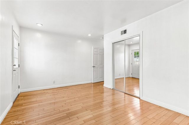 7060 Morse Avenue, North Hollywood, CA 91605