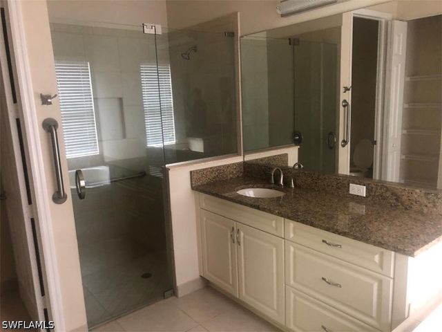 13644 Mandarin CIR, Naples, FL 34109