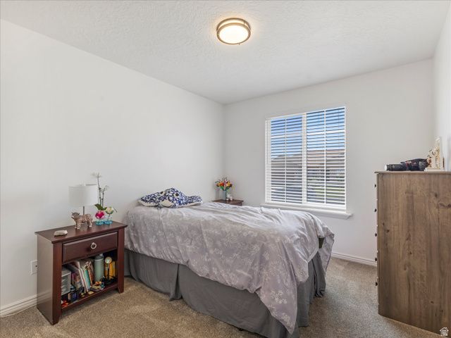 386 W WINTER WHEAT WAY, Saratoga Springs, UT 84045