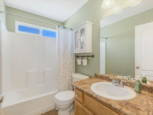 386 W WINTER WHEAT WAY, Saratoga Springs, UT 84045