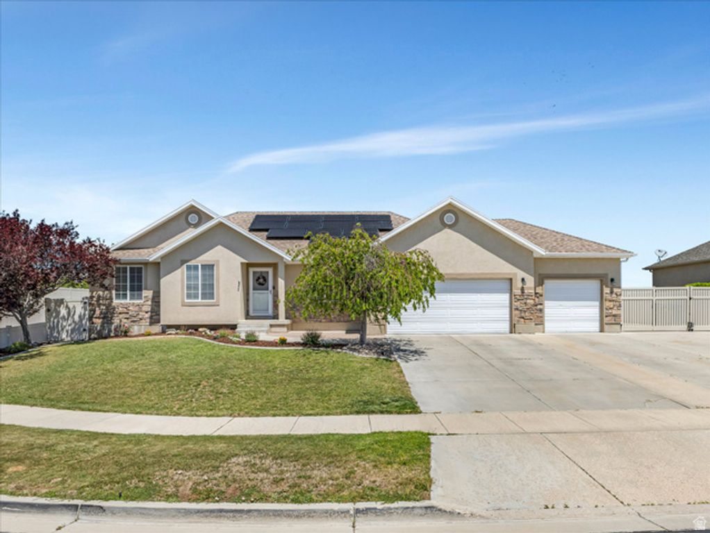 386 W WINTER WHEAT WAY, Saratoga Springs, UT 84045