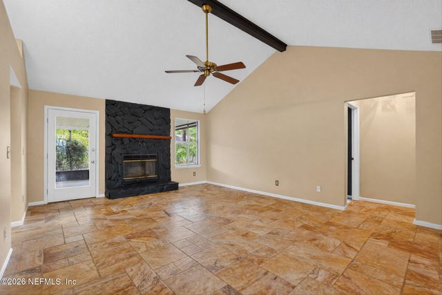 11522 SWEETWATER OAKS Drive W, Jacksonville, FL 32223