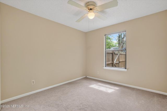 11522 SWEETWATER OAKS Drive W, Jacksonville, FL 32223