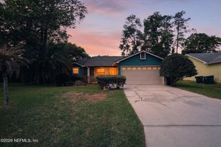 11522 SWEETWATER OAKS Drive W, Jacksonville, FL 32223