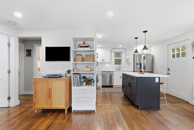 28 Cleveland Street 0, Medford, MA 02155
