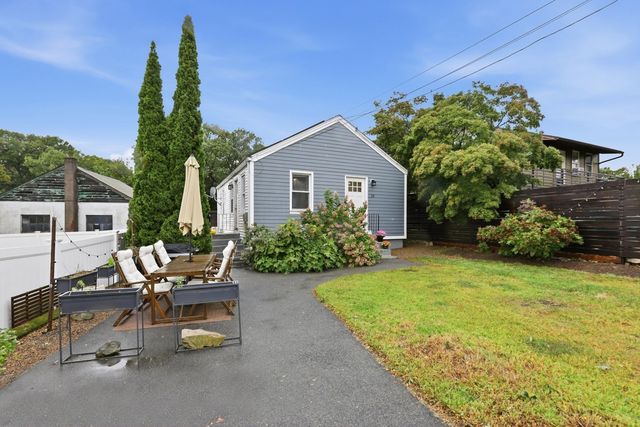 28 Cleveland Street 0, Medford, MA 02155