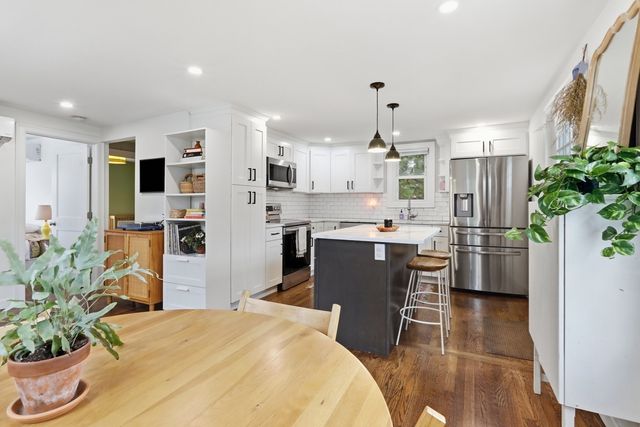 28 Cleveland Street 0, Medford, MA 02155