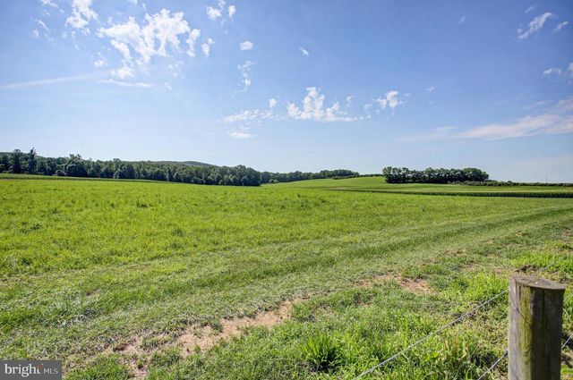 2932 CONSTELLATION DRIVE, Chambersburg, PA 17202