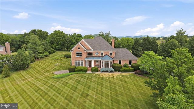 144 WIDENER DR, Winchester, VA 22603