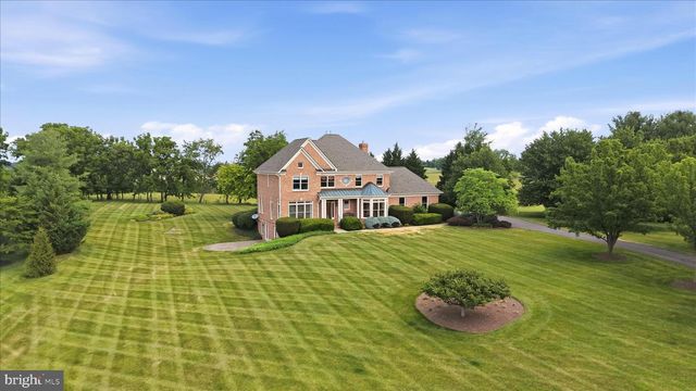 144 WIDENER DR, Winchester, VA 22603