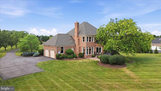 144 WIDENER DR, Winchester, VA 22603