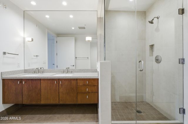 15215 N KIERLAND Boulevard 103, Scottsdale, AZ 85254