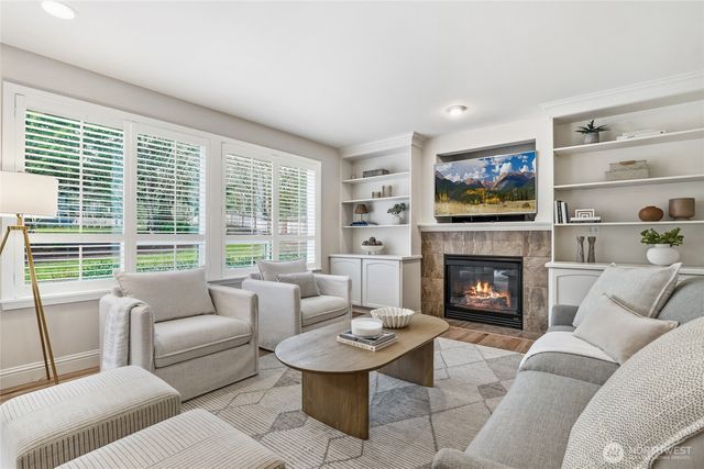 6211 247th Avenue NE, Redmond, WA 98053