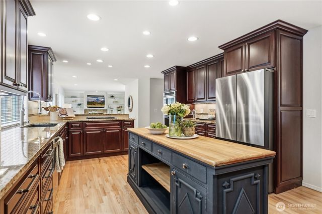 6211 247th Avenue NE, Redmond, WA 98053