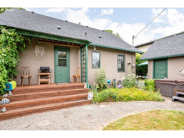2733 FIR St, Longview, WA 98632