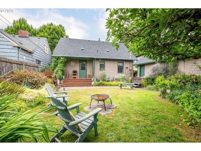 2733 FIR St, Longview, WA 98632