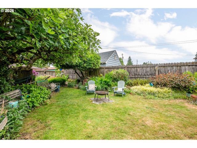 2733 FIR St, Longview, WA 98632