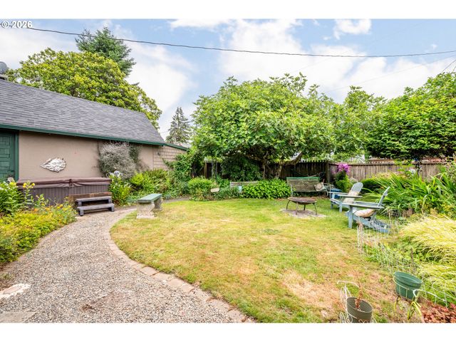 2733 FIR St, Longview, WA 98632