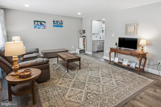 633 MUHLENBERG AVE, Wenonah, NJ 08090