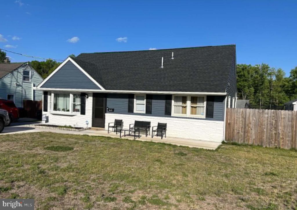 633 MUHLENBERG AVE, Wenonah, NJ 08090