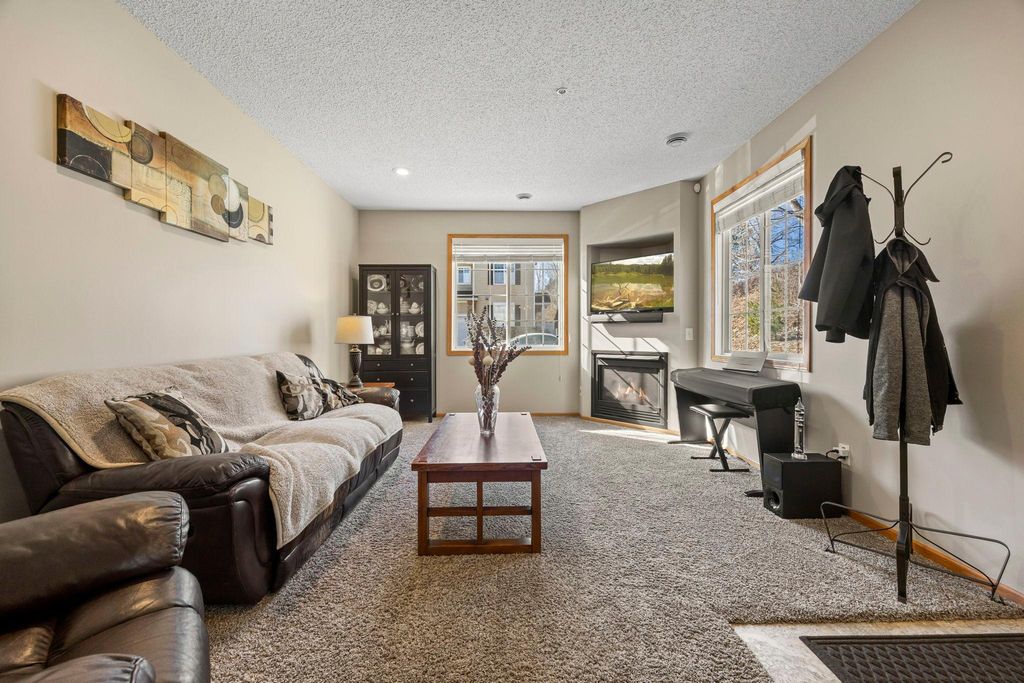 4645 Blaine Avenue 1104, Inver Grove Heights, MN 55076 — photo 3