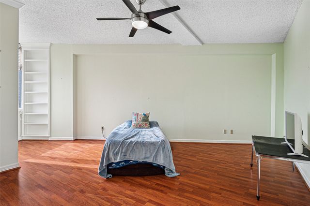 5200 Keller Springs Road 711, Dallas, TX 75248