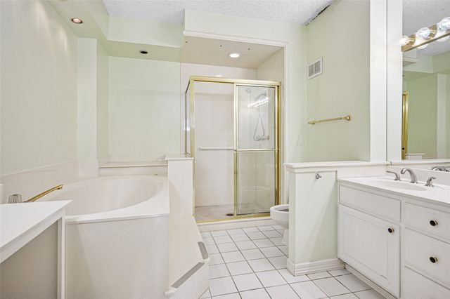 5200 Keller Springs Road 711, Dallas, TX 75248